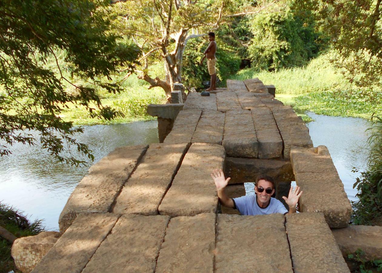 Homestay Camping Anuradhapura Bagian luar foto