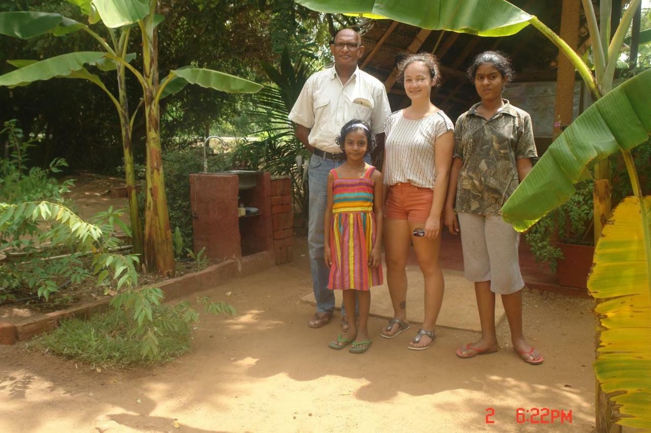 Homestay Camping Anuradhapura Bagian luar foto